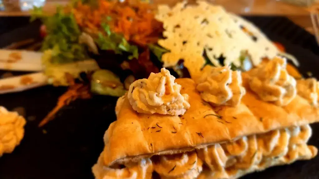 Bes Vo_Le Cheval Blanc_Parigné-le-Pôlin_recensione