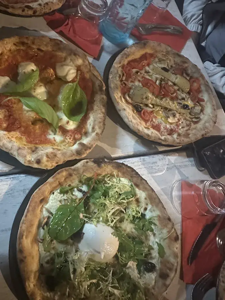 samia samia_LE DONJON GOURMAND 