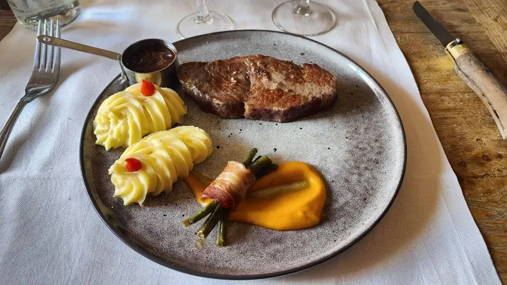 Auberge du Vieux Village_Mallemort_slider_image_3