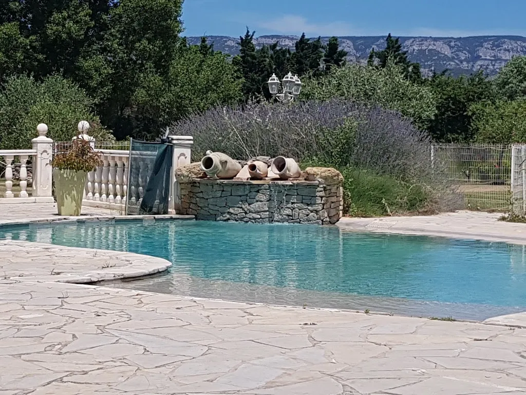 Auberge Les Olivades_Mallemort_slider_image_2