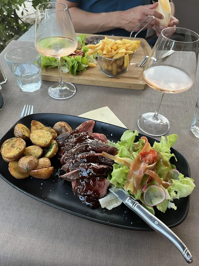 H W_La Farigoule_Mallemort_review