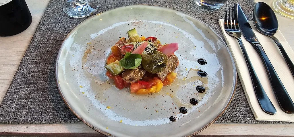 Kern M_LES INCONTOURNABLES Restaurant Locavore_Manosque_review