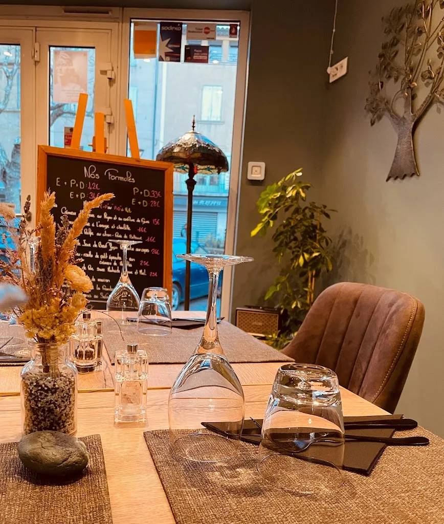 LES INCONTOURNABLES Restaurant Locavore restaurant in Manosque