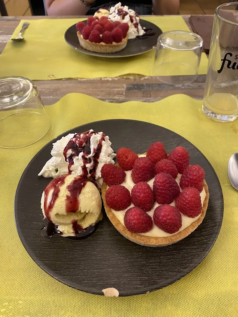 Restaurant Les Tables Du Cloitre_Moustiers-Sainte-Marie_slider_image_3