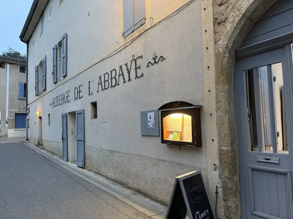 Monika Schöb_Bistrot Des Alpes ( Bistrot De Pays, Restaurant, Traiteur, Portage de repas, Gîte)_Cruis_avis