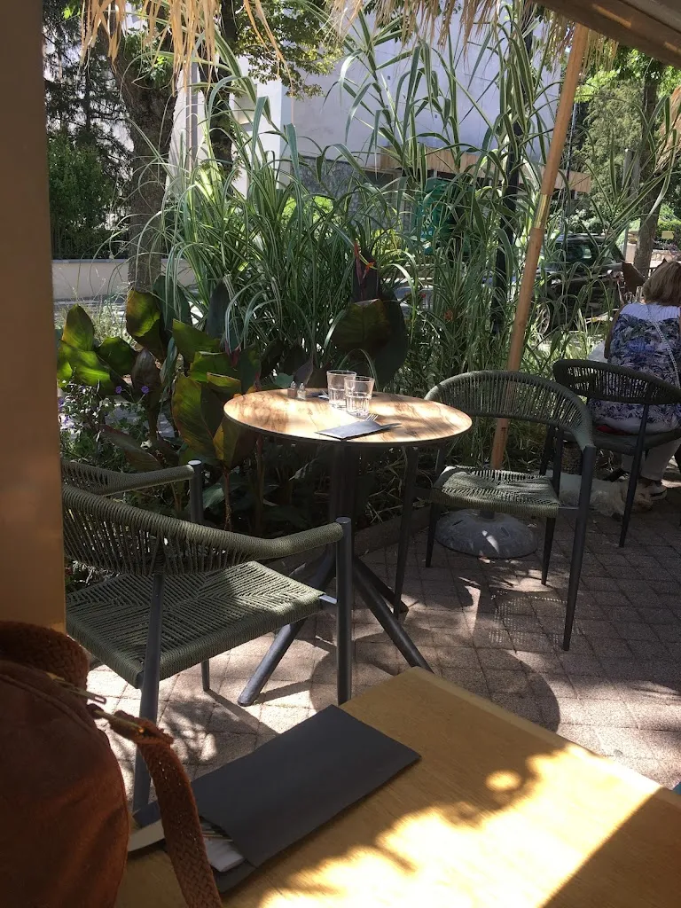 Café Colombero restaurant à Gréoux-les-Bains