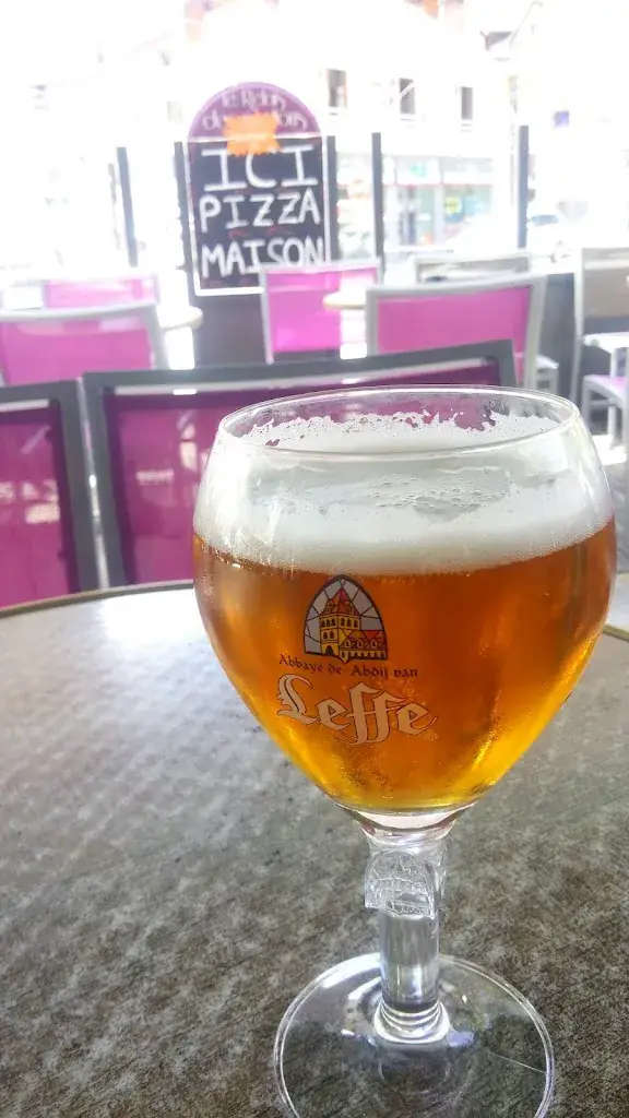 Live Trader Tuga_Le relais des stations_Moûtiers_recensione