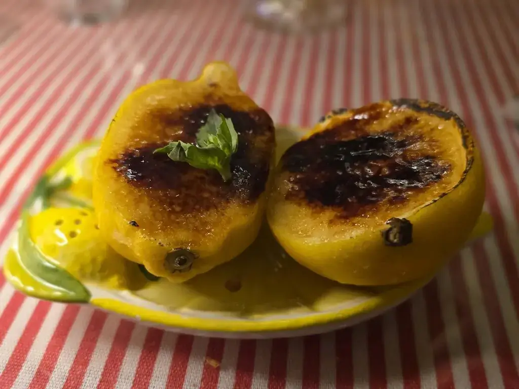 STEPHANE BERNARD_Casa Mamma_Allauch_review