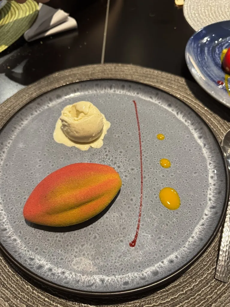 Natalie Pesque_RESTAURANT IOD’IN_Allauch_review