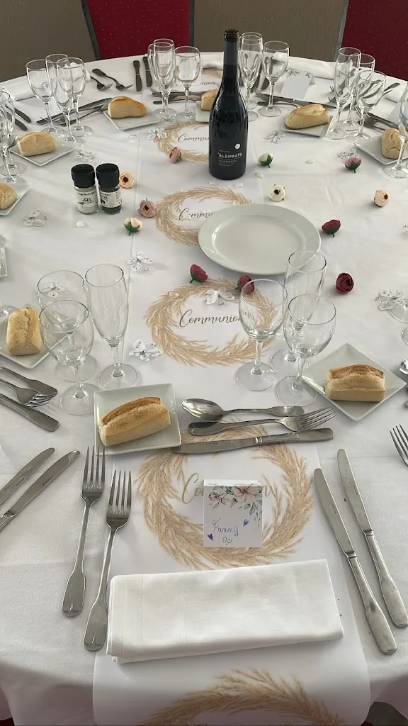 Solange Verbiguie_Field La Bauquière_Allauch_review