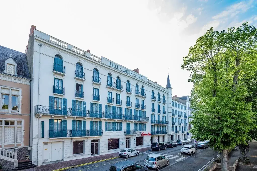 Noemys Néris Les Bains - hôtel restaurant restaurant in Néris-les-Bains