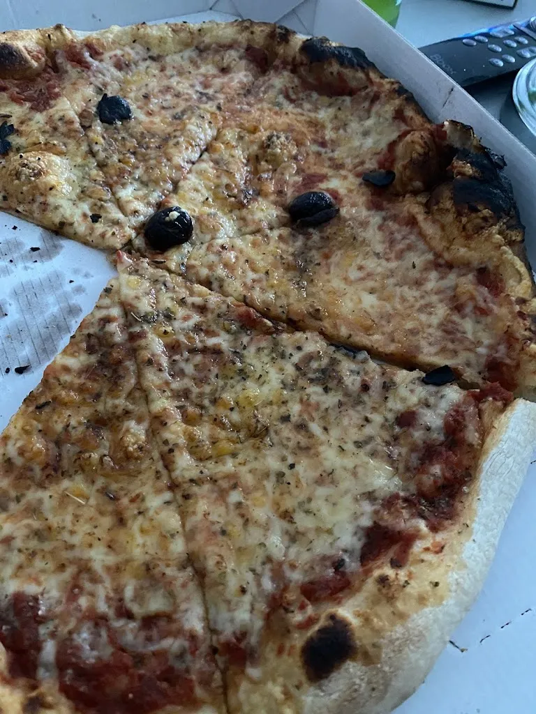 Allauch Pizza_Allauch_slider_image_3