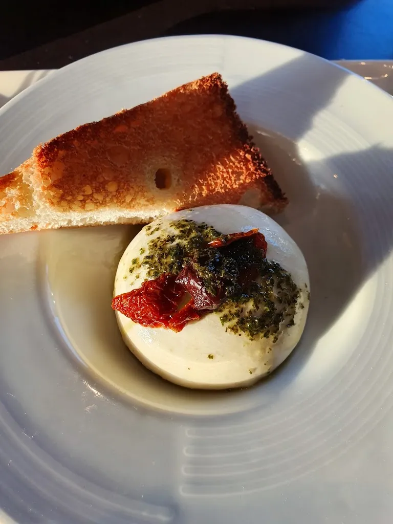 Pascal_La Maison Toscane_Plan-de-Cuques_review