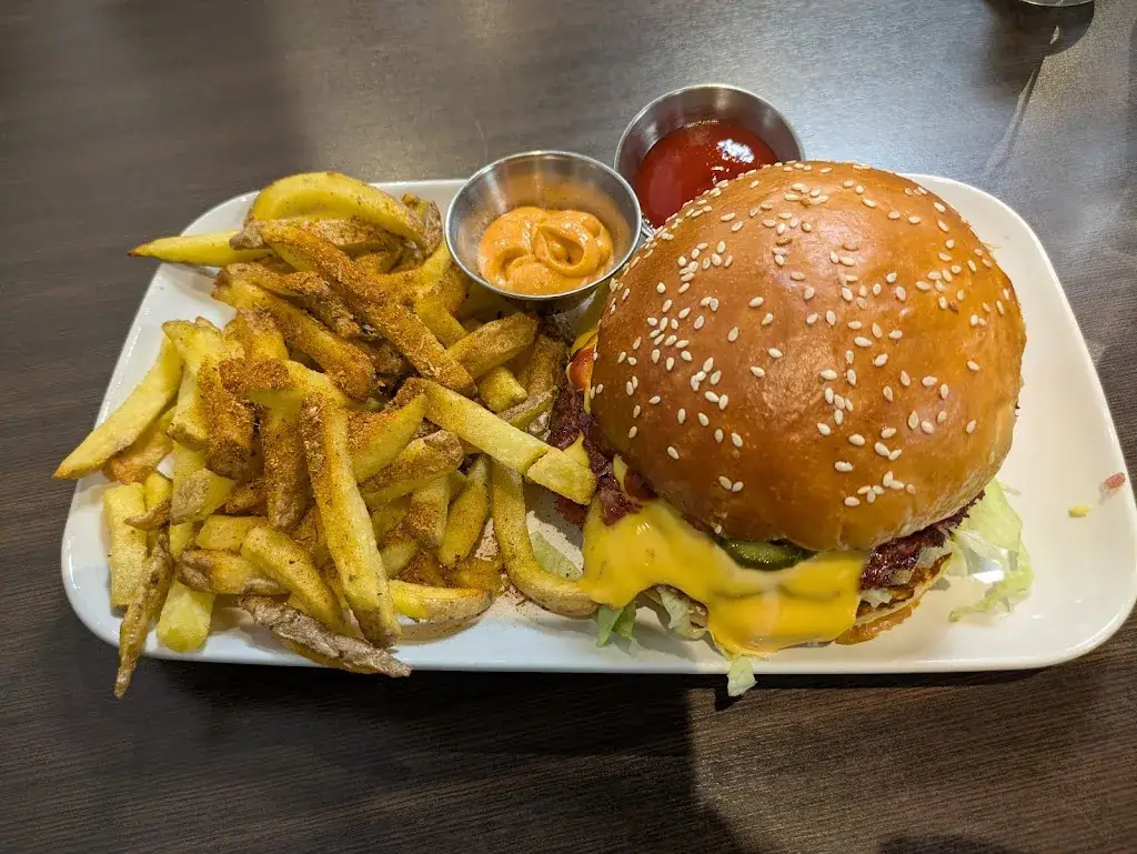 Aurélie Méhauté_YT Burgers_Plan-de-Cuques_Bewertung