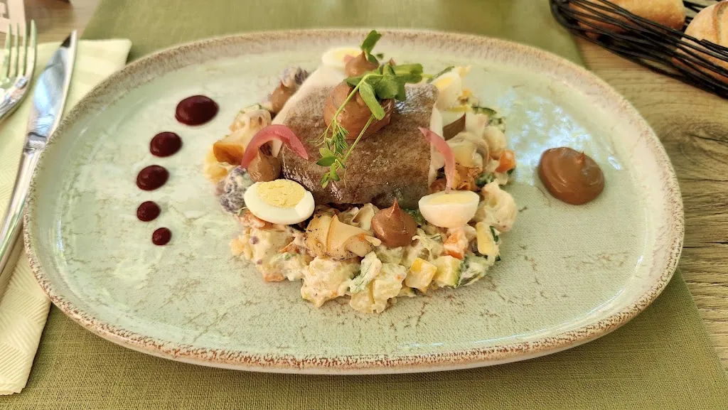 Ekachai Maskulrat_L'incontournable_Aix-en-Provence_recensione