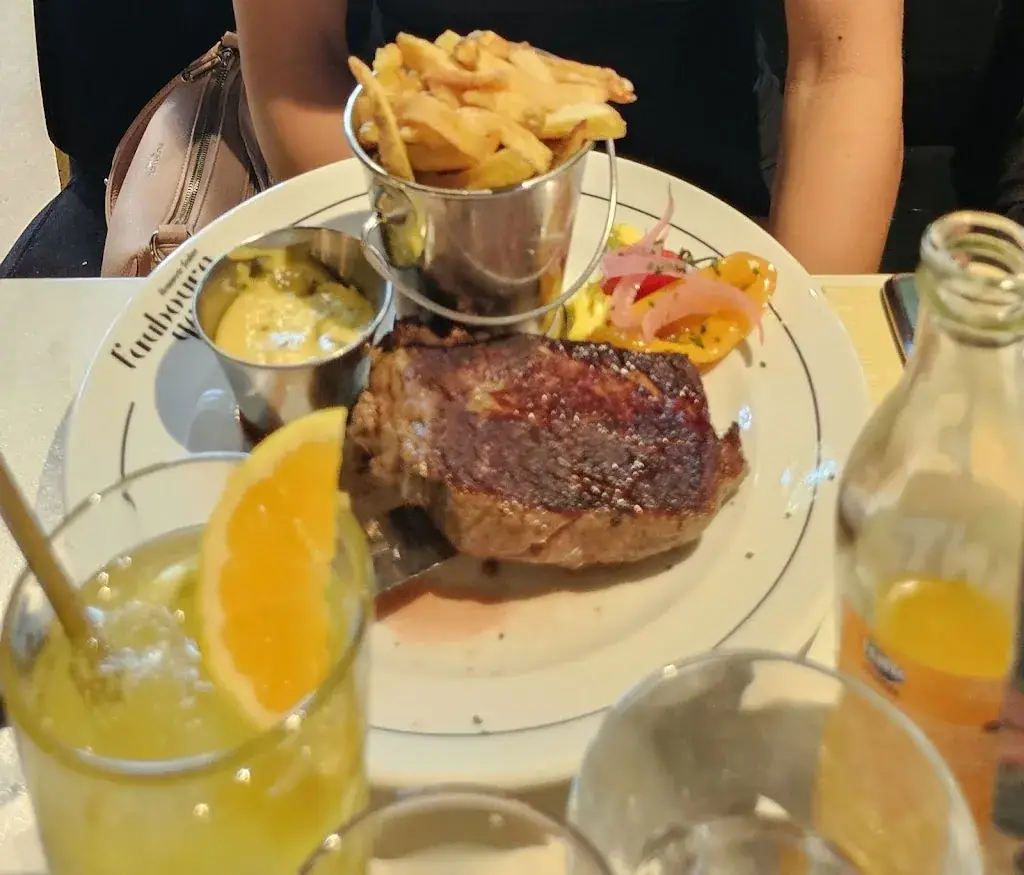 Charals Varnava_Faubourg 46_Aix-en-Provence_review