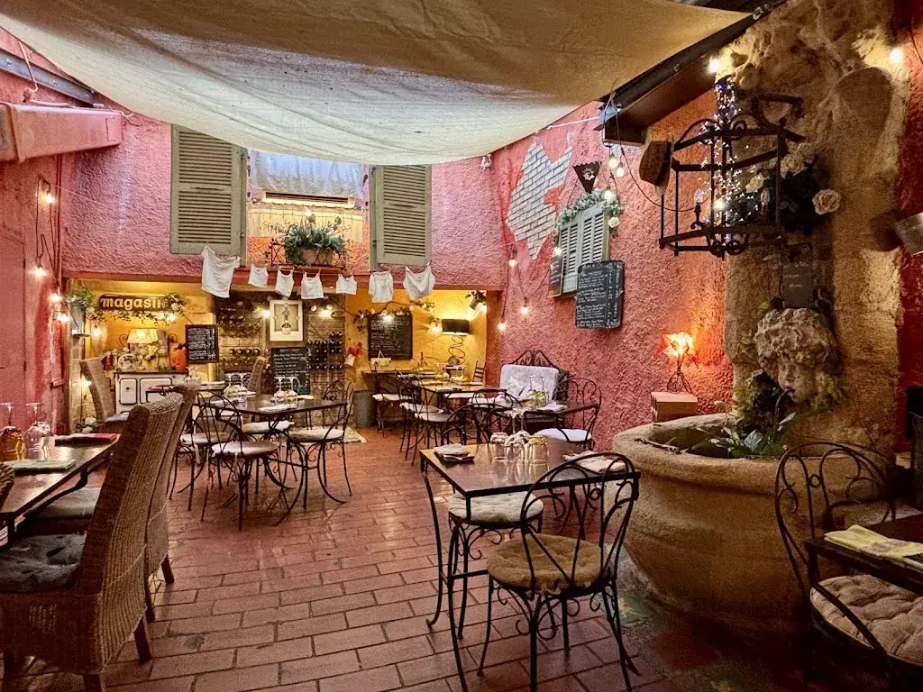 Le Patio_Aix-en-Provence_slider_image_3