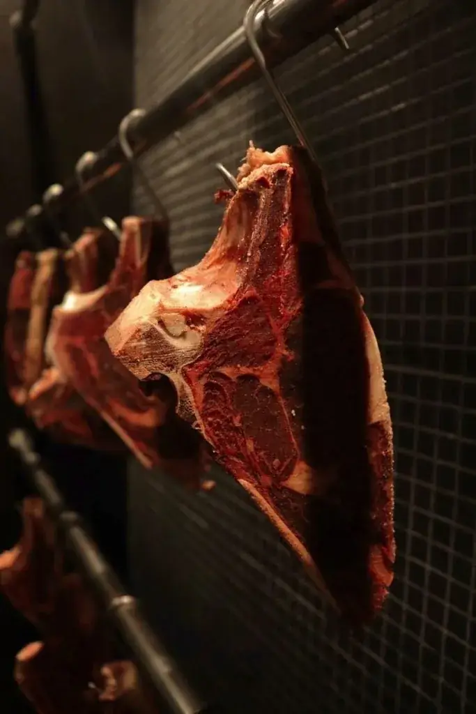 MAISON CARNE AIX_Aix-en-Provence_slider_image_3