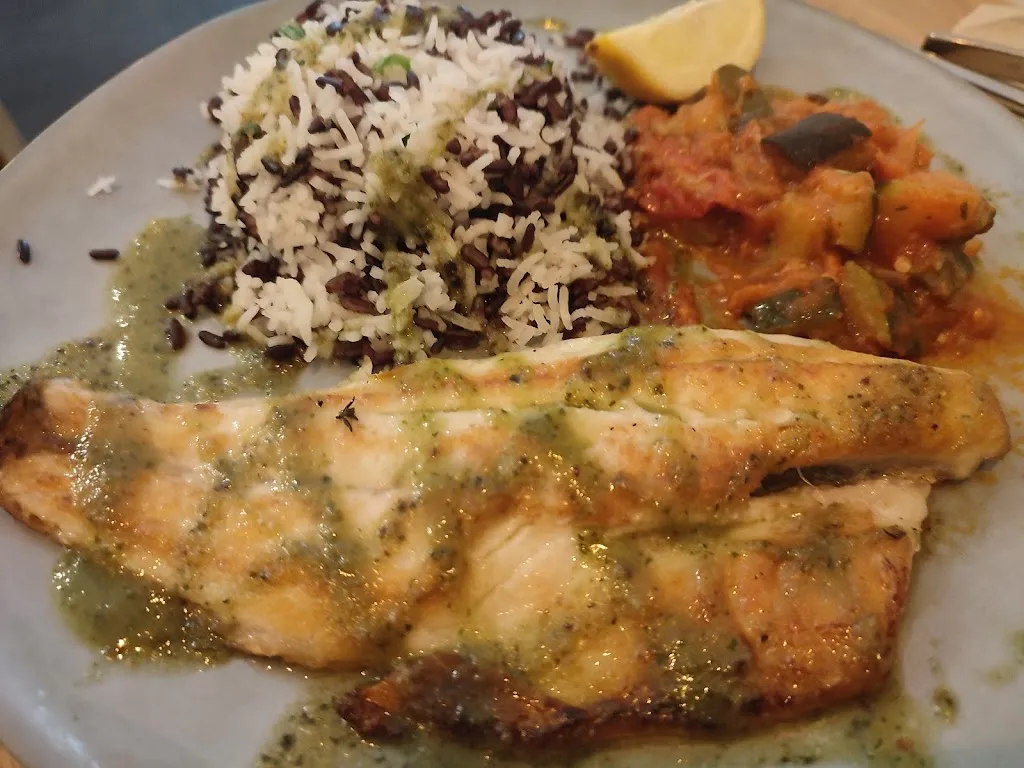 Francesc Romà i Frigolé_Le Miollis_Aix-en-Provence_review