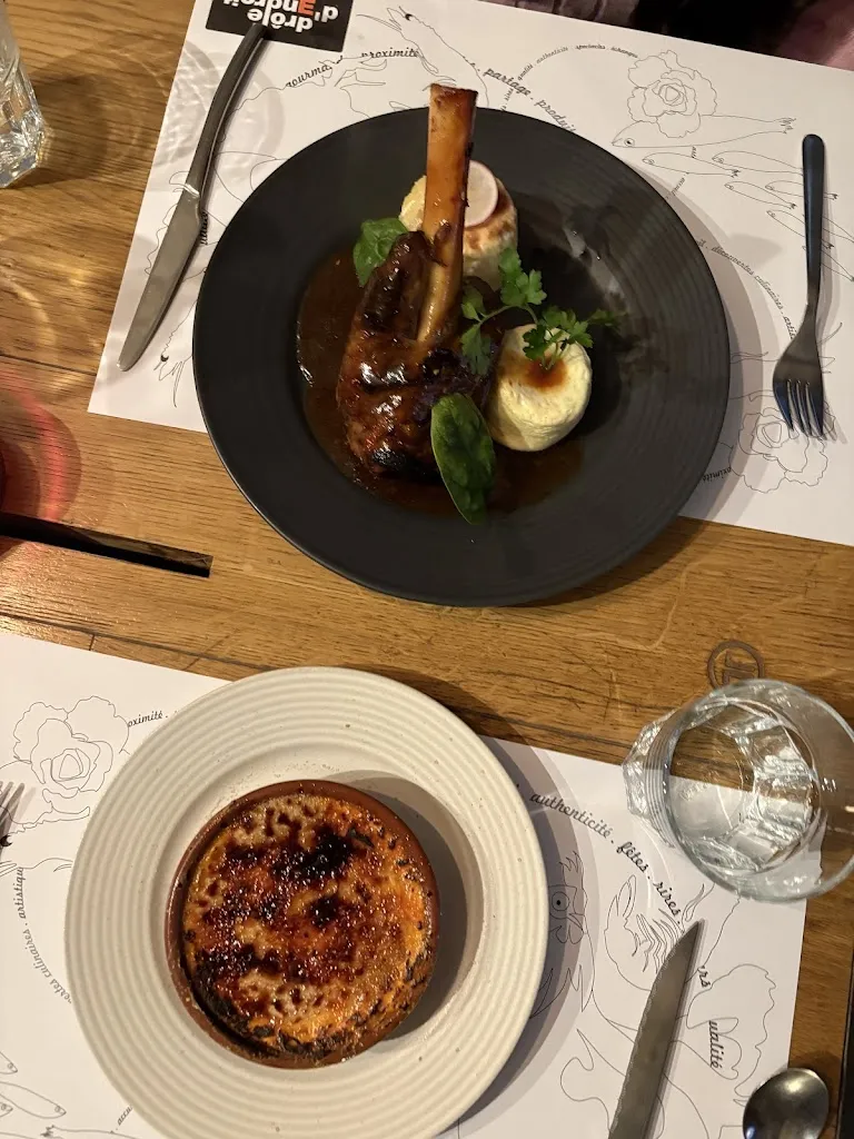 ct_Drôle d'Endroit_Aix-en-Provence_review