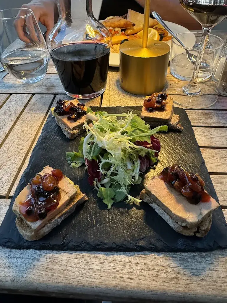 Julian Mark_La Mado_Aix-en-Provence_review