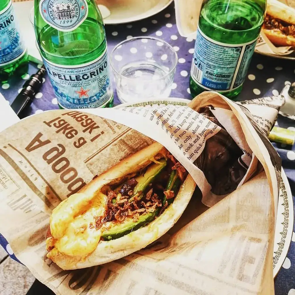 Aux Petits Oignons_Aix-en-Provence_slider_image_3