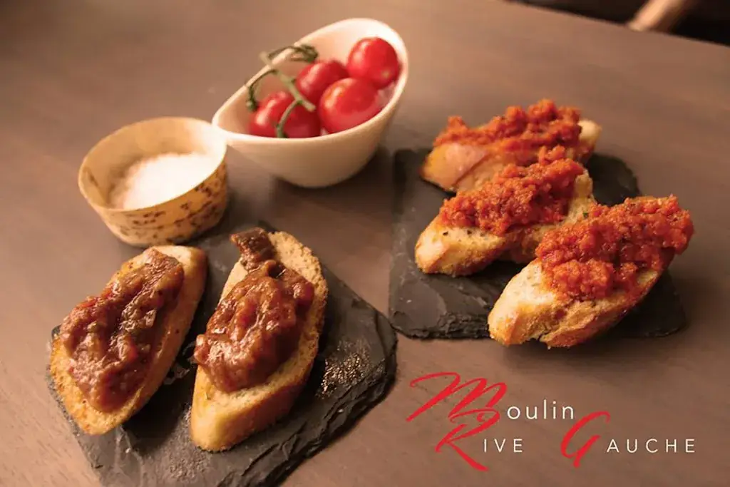 Moulin Rive Gauche_Althen-des-Paluds_slider_image_3