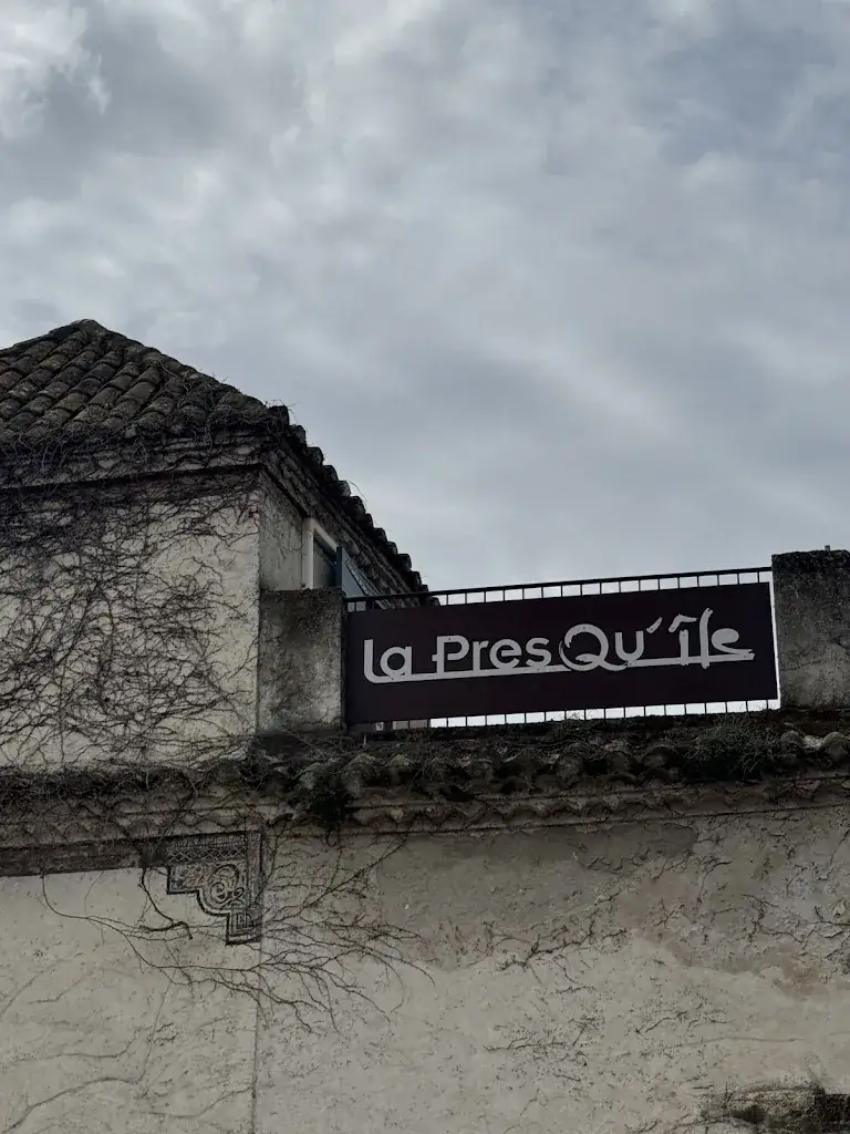 Stephanie Ng_La Presqu'Ile_Bédarrides_review