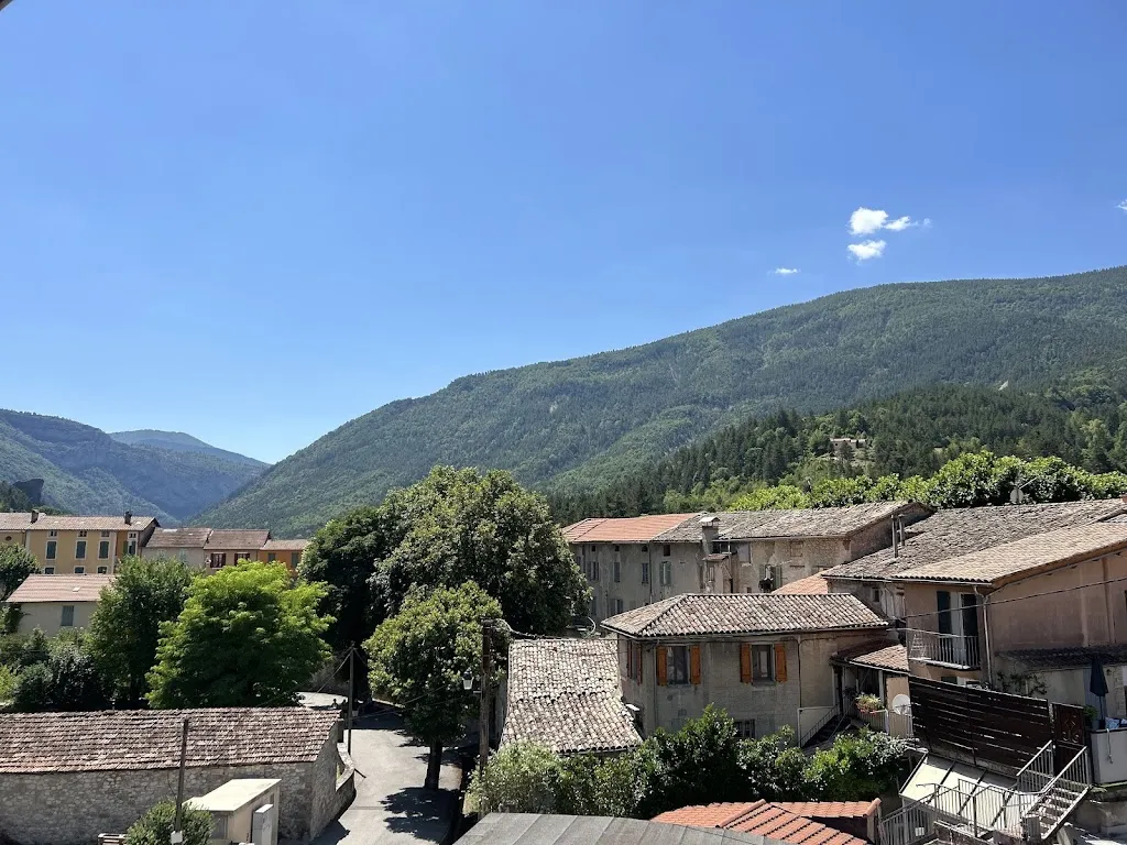 Hôtel - Bar - Restaurant Les Callunes restaurant in Annot