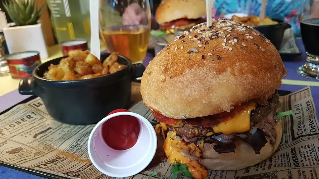 Menu_L'Intramuros Restaurant et Rhumerie_Apt_image_5