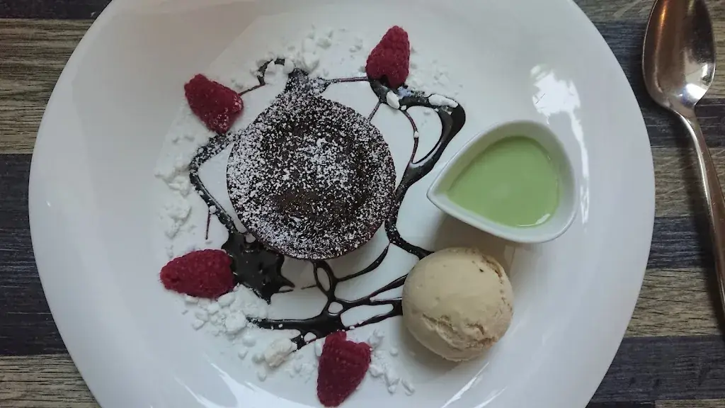 Jean-Claude Pernot_La Chastelle_Apt_review