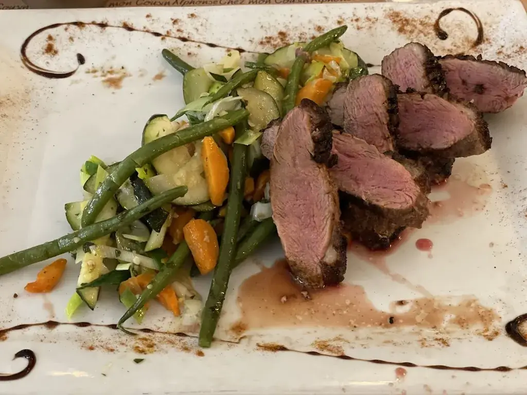 MM Hill_Chez Mon Cousin Alphonse_Apt_review