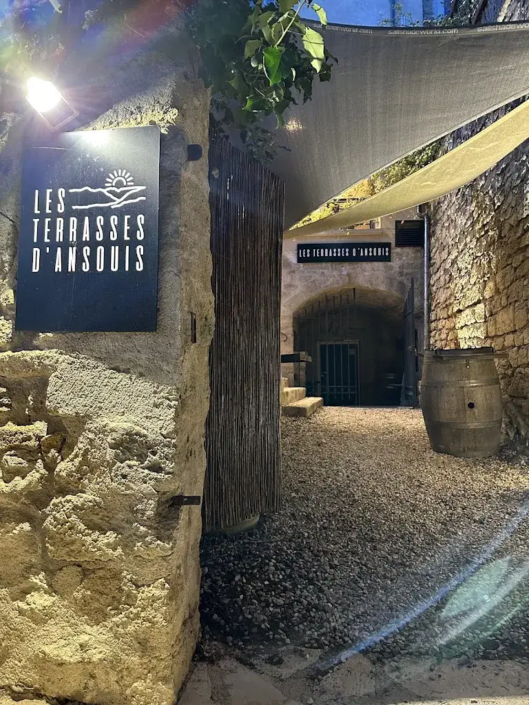 Les Terrasses d’Ansouis restaurant in Ansouis