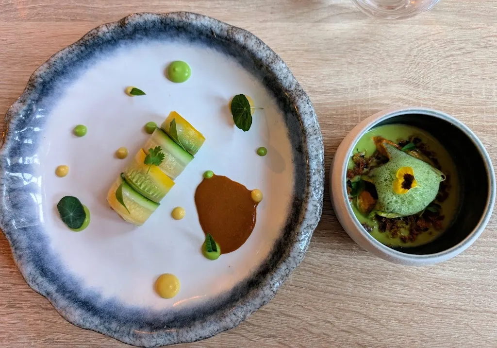 MORIS RESTAURANT_Cucuron_slider_image_3