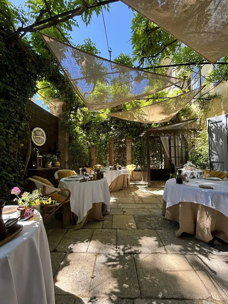 La Petite Maison de Cucuron restaurant à Cucuron