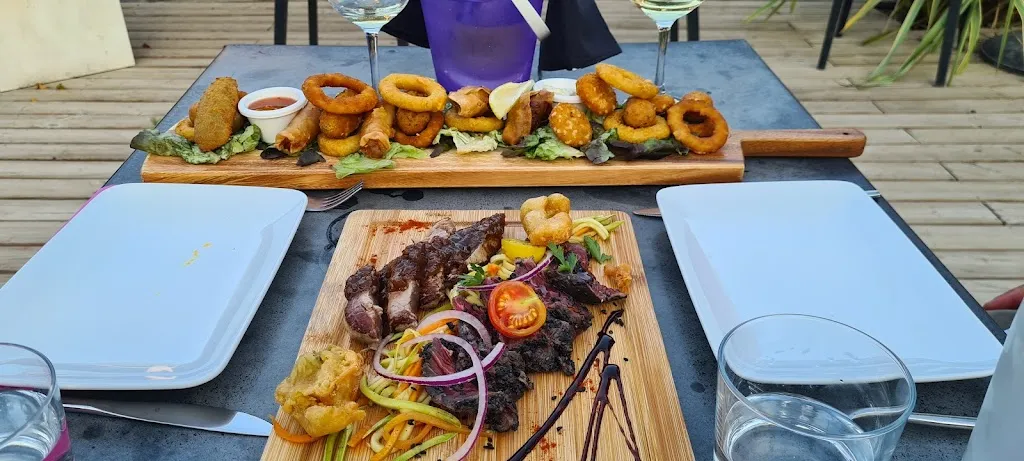 Le Tiki_Pertuis_slider_image_3