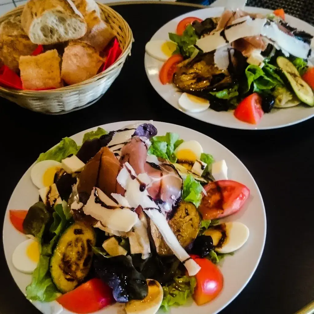 Brasserie du Château_Tour-d'Aigues_slider_image_3