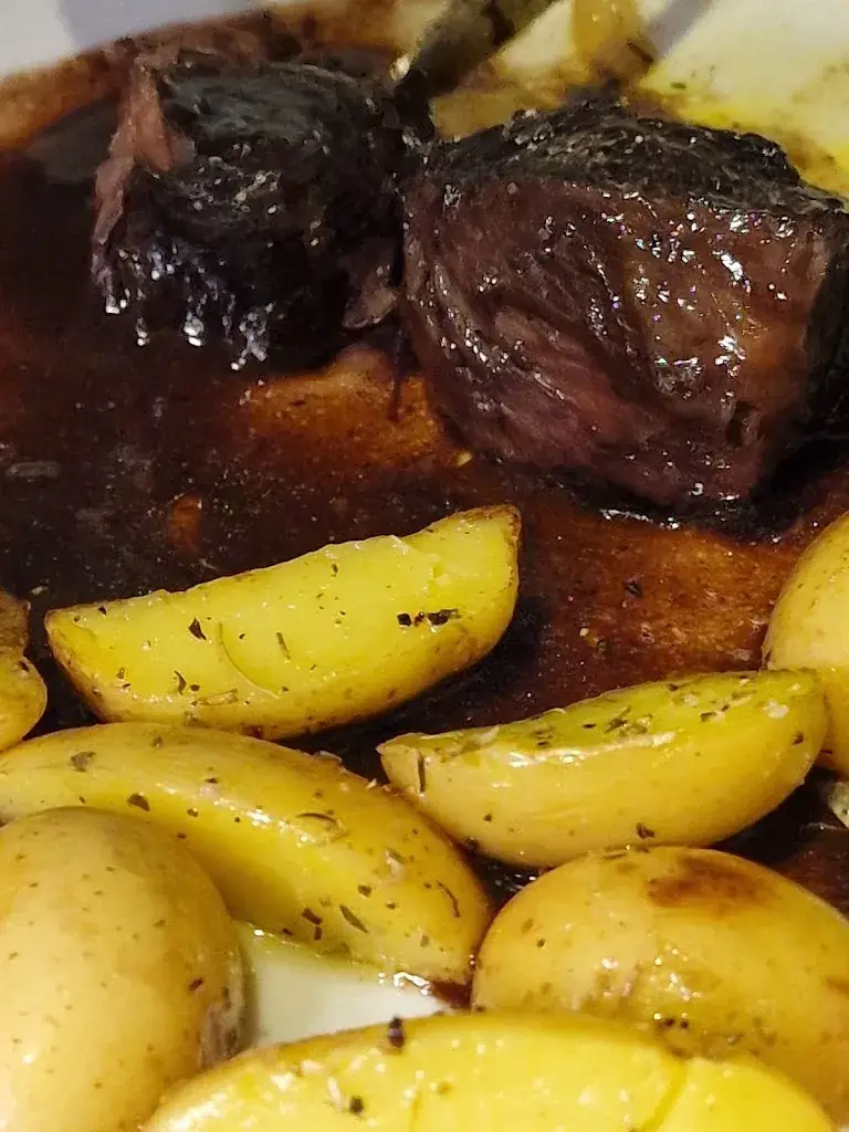 Irina Ooo_Restaurant AU LAVOIR CUCURON_Cucuron_review