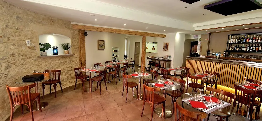 La Table de Mae Restaurant in Villelaure