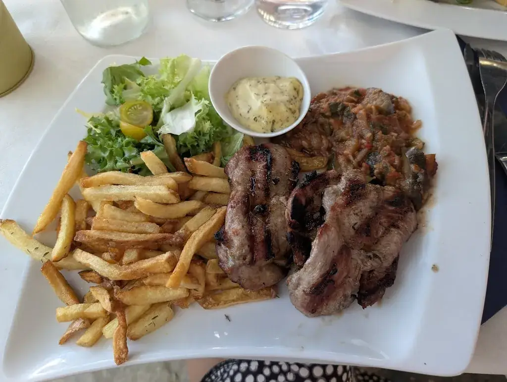 Ô Cailles_Cucuron_slider_image_3