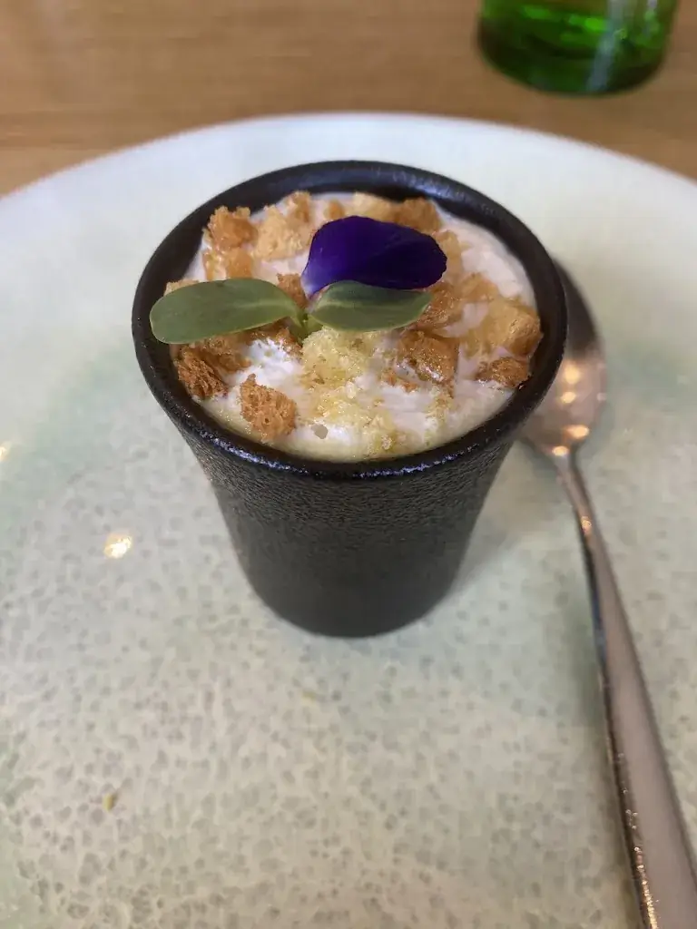 Aruj Maekwatana_La Closerie_Ansouis_review