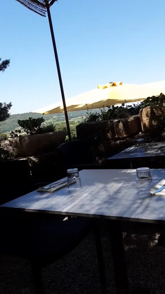 Le Grain de Sel_Ansouis_slider_image_2