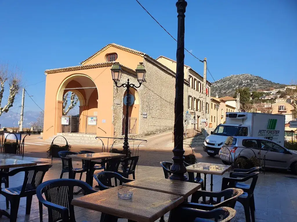 Le Saint Claude restaurant in Aspremont