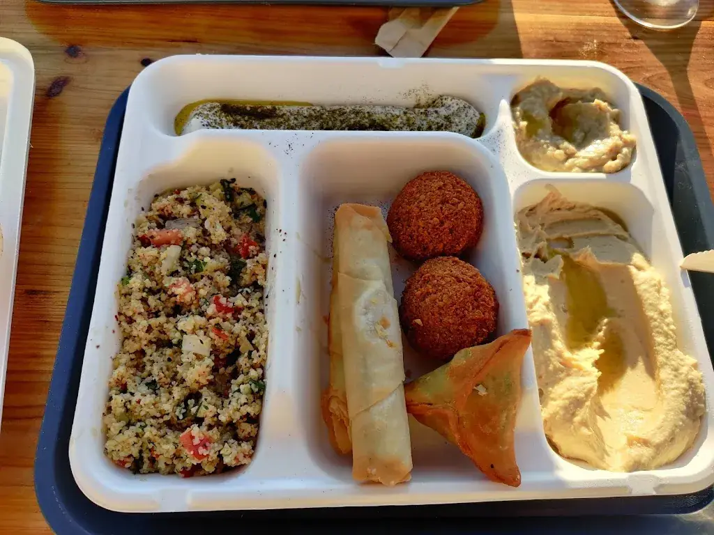 Denis Chouzier_MEZZE & CO Neydens_Neydens_Bewertung