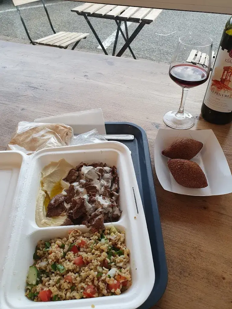 Ozzy Brit _MEZZE & CO Neydens_Neydens_Bewertung