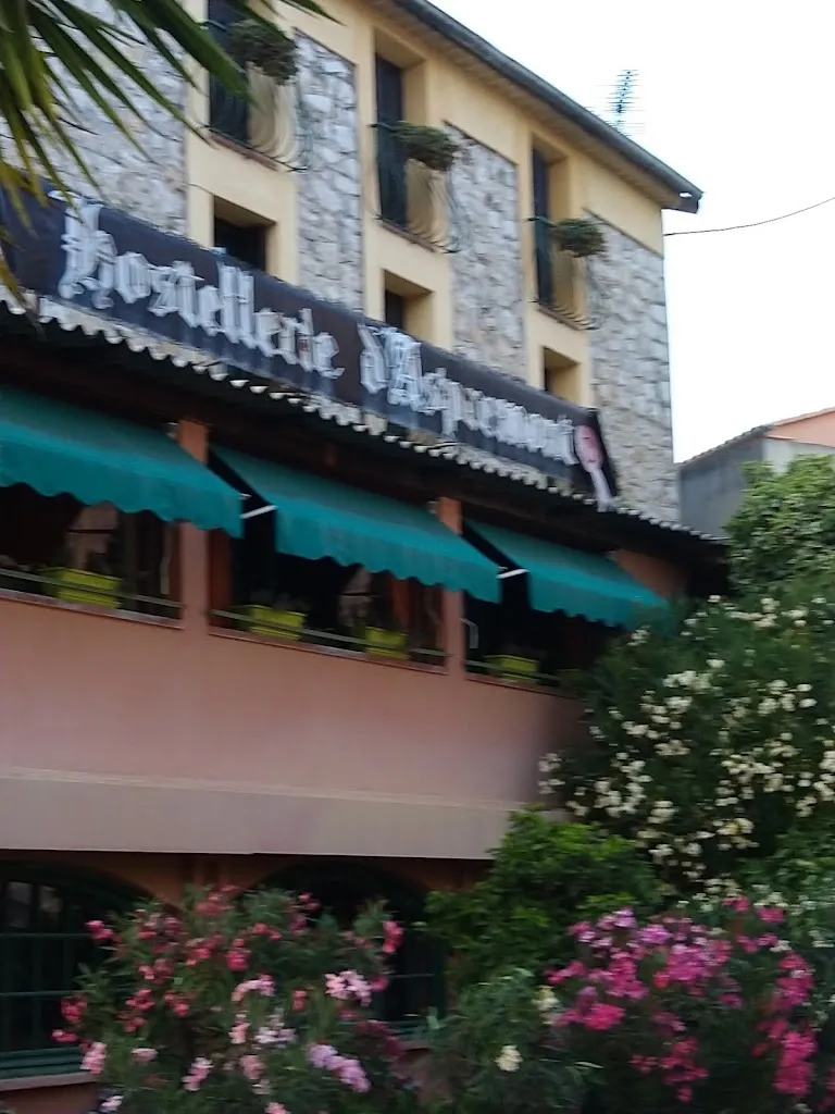 Justine Dupuis_Hostellerie Aspremont_Aspremont_review