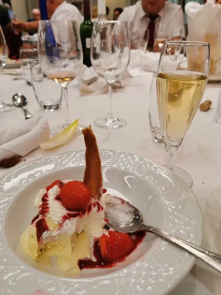 Menu_Lou Castelet Restaurant_Carros_image_5