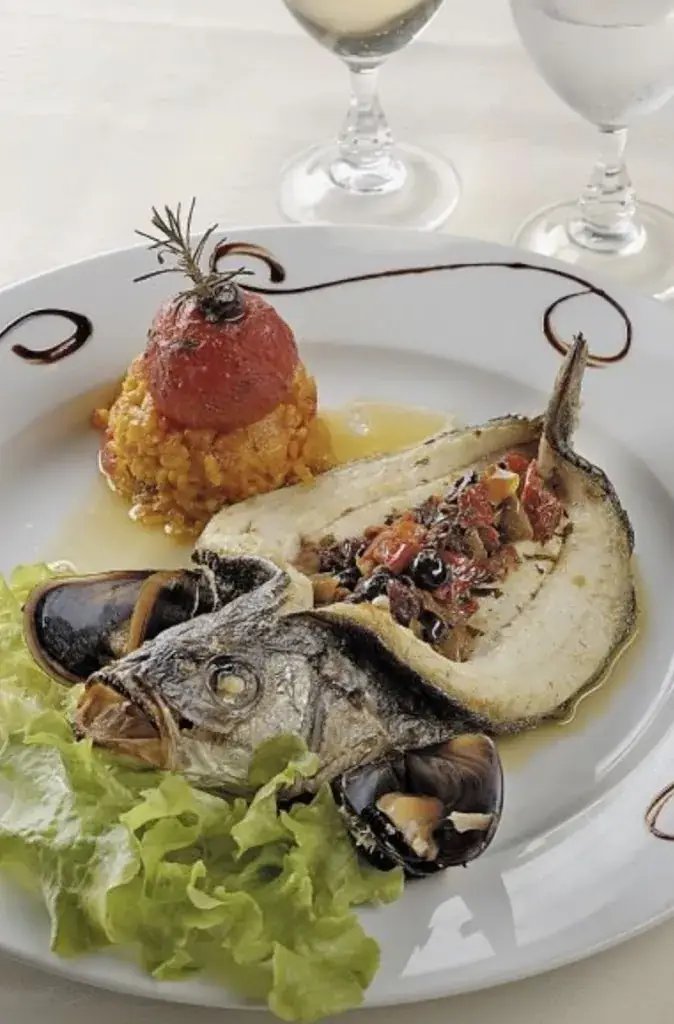 Lou Castelet Restaurant_Carros_slider_image_3