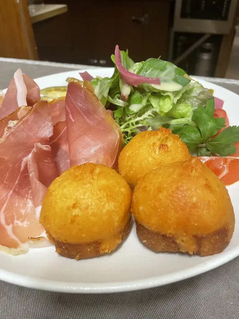 La Colombe (Auberge de la Colombiere)_Neydens_slider_image_3