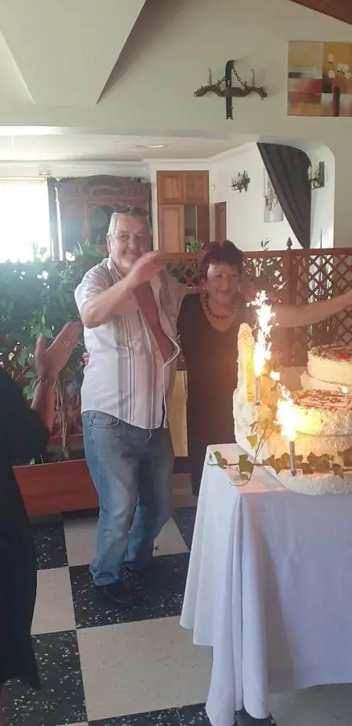 Restaurant Amoretti_Castagniers_slider_image_2